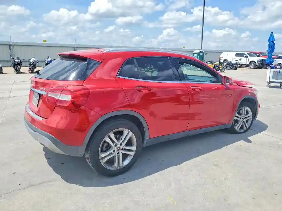 WDCTG4GB8JJ468779 2018 MERCEDES-BENZ GLA-CLASS-2
