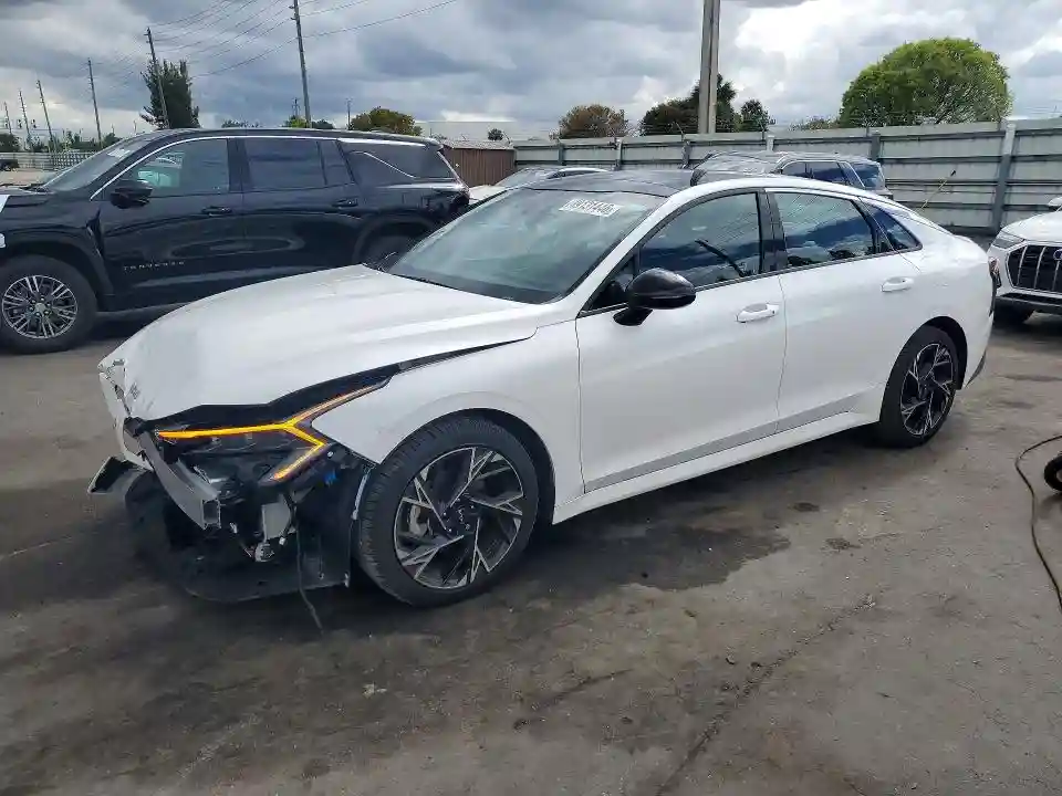 KNAG64J75S5367608 2025 KIA K5-0