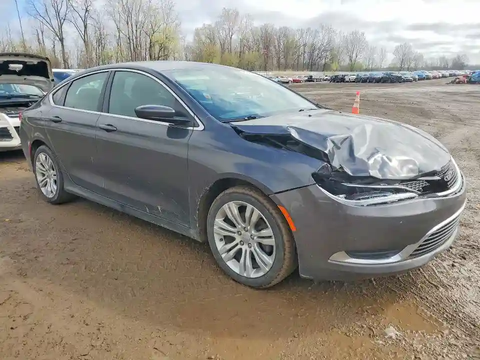 1C3CCCAB1GN104696 2016 CHRYSLER 200-3