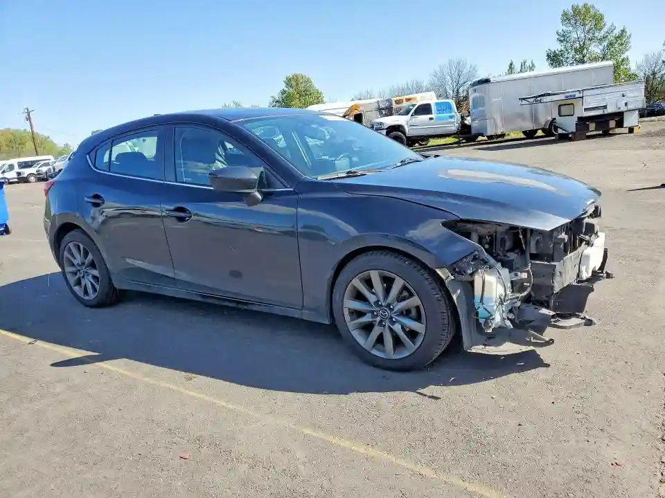 JM1BM1N72G1350100 2016 MAZDA 3-3