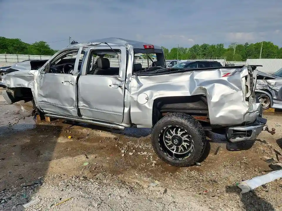 3GCUKREC9HG492974 2017 CHEVROLET SILVERADO-1