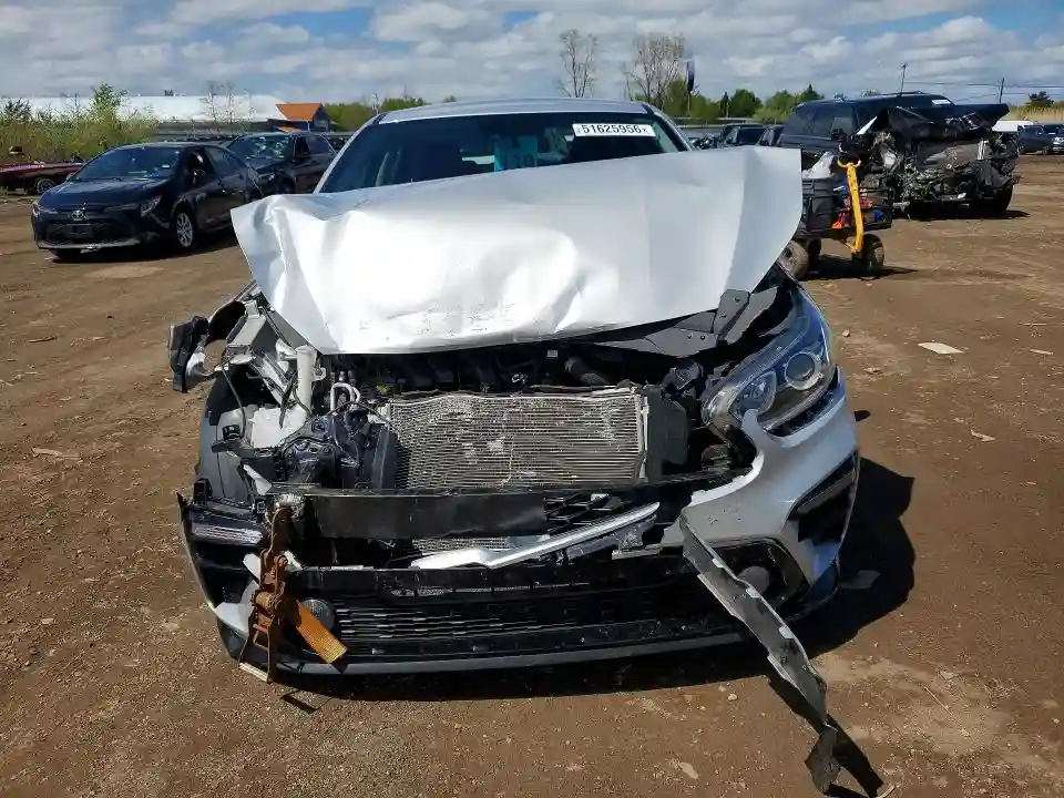 3KPF24AD8ME391120 2021 KIA FORTE-4
