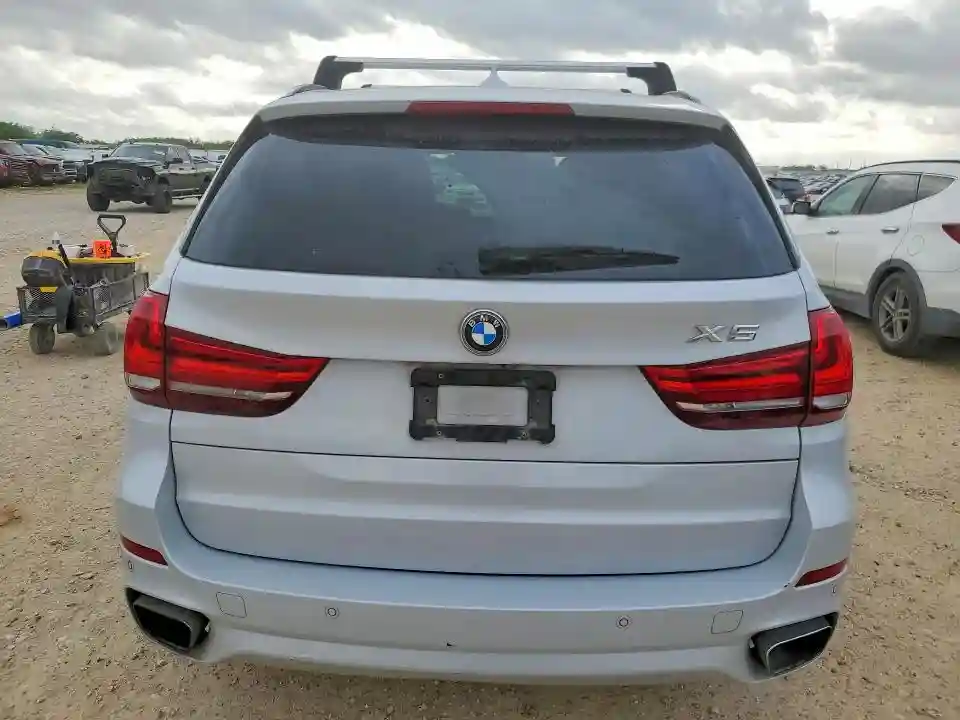 5UXKR2C35H0X03443 2017 BMW X5-5
