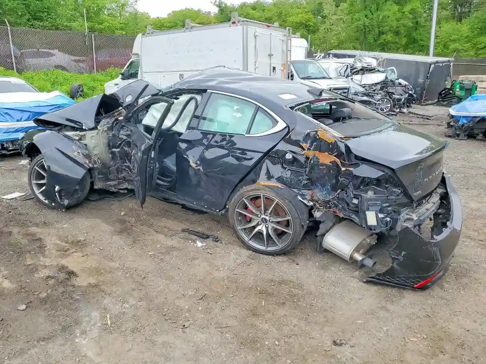 KMTG34SC5SU156472 2025 GENESIS G70-1
