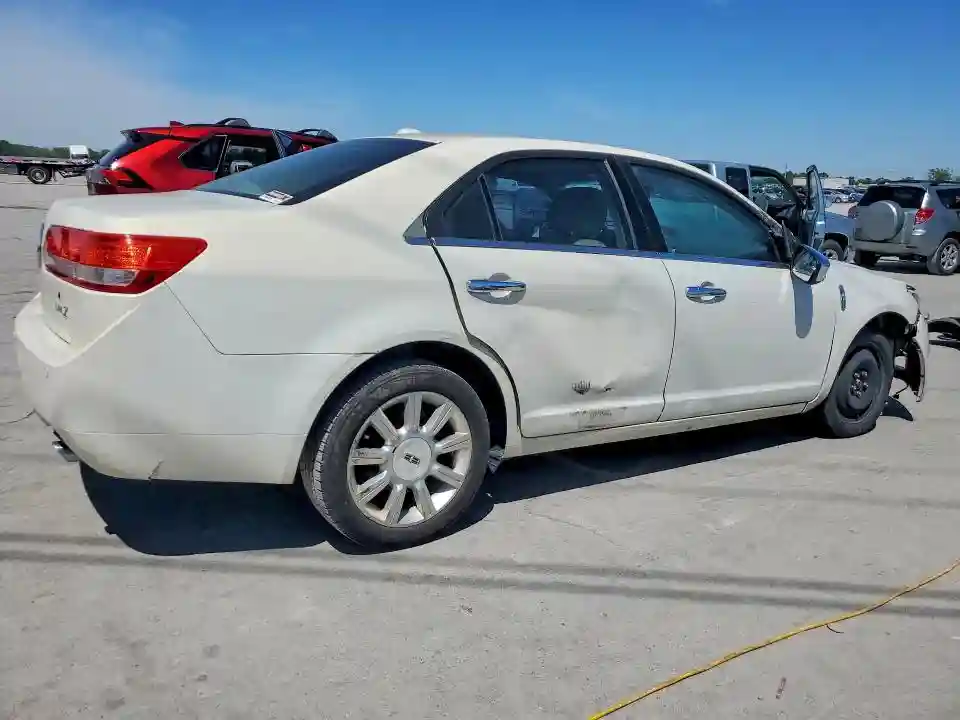 3LNHL2GC9CR829963 2012 LINCOLN TOWNHOUSE MKZ-2