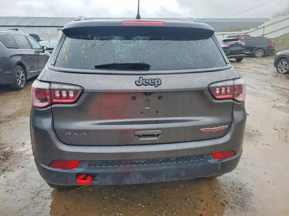 3C4NJDDB4LT239158 2020 JEEP COMPASS-5
