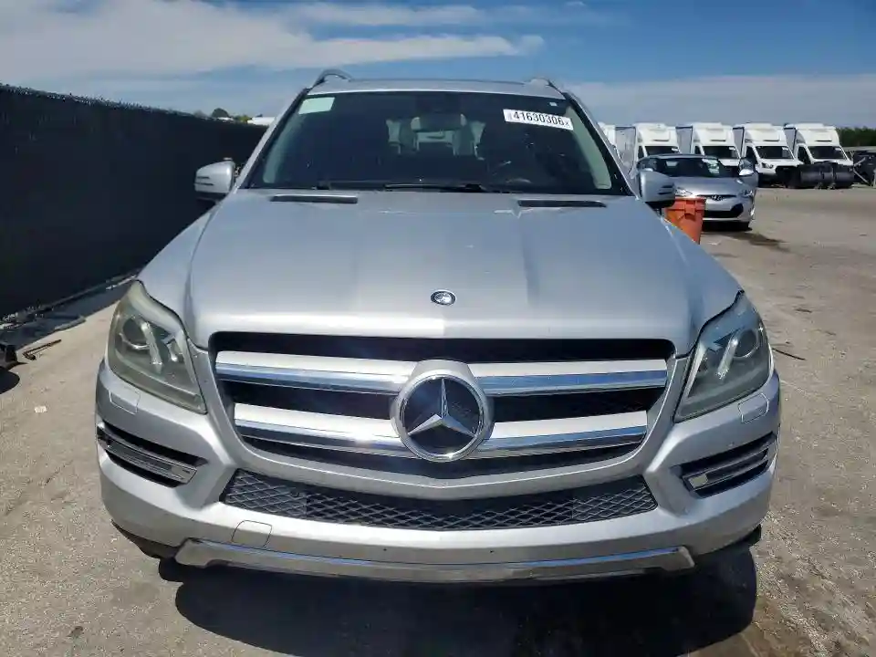 4JGDF7CE2EA339548 2014 MERCEDES-BENZ GL-CLASS-4