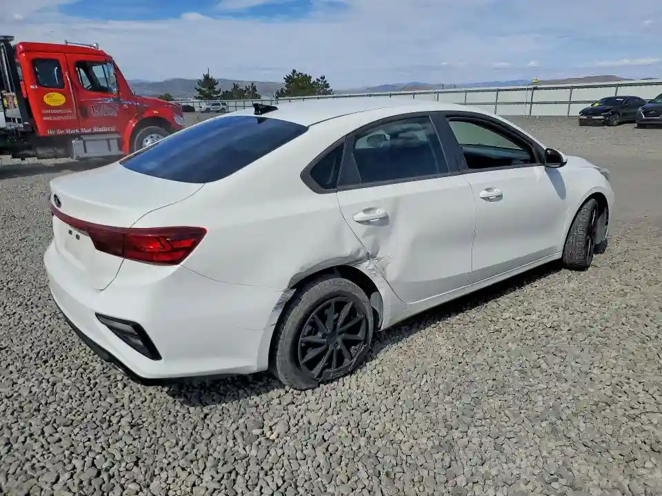 3KPF24ADXLE249303 2020 KIA FORTE-2