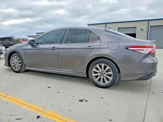4T1C11AK2LU921497 2020 TOYOTA CAMRY-1