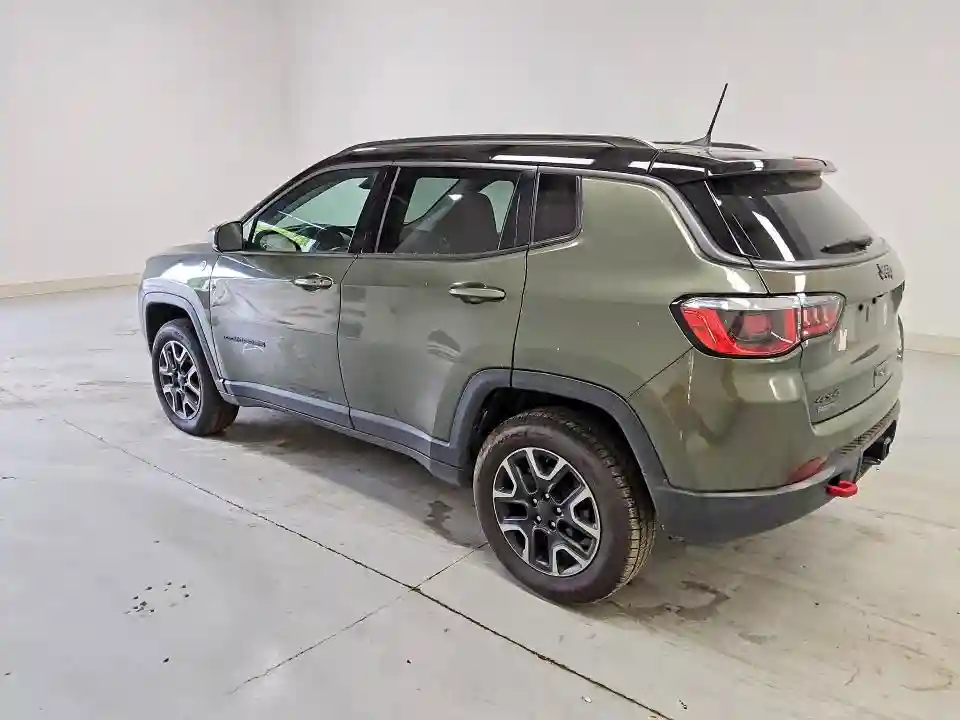 3C4NJDDB5KT653015 2019 JEEP COMPASS-1