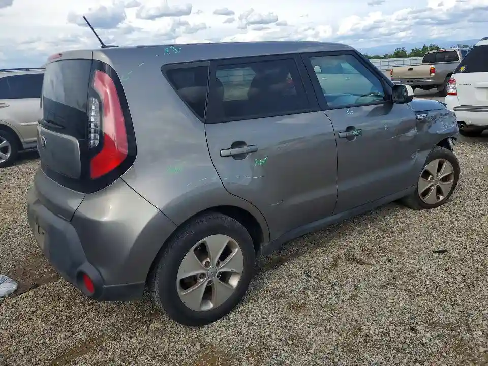 KNDJN2A29F7126469 2015 KIA SOUL BASE-2