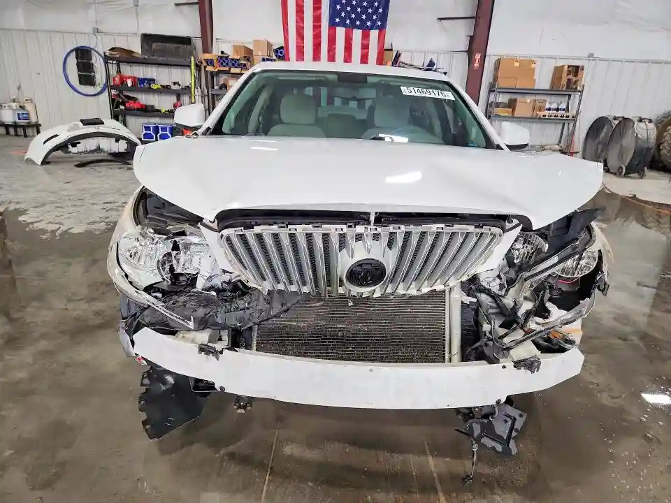 1G4GA5EC1BF352396 2011 BUICK LACROSSE-4