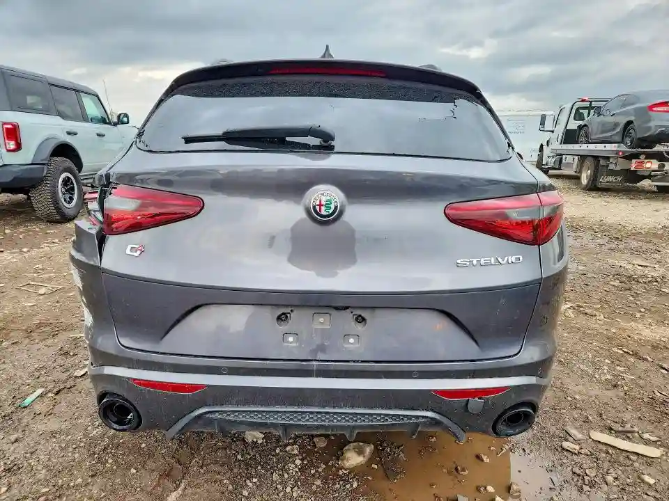 ZASPAKBN2N7D38179 2022 ALFA ROMEO STELVIO-5