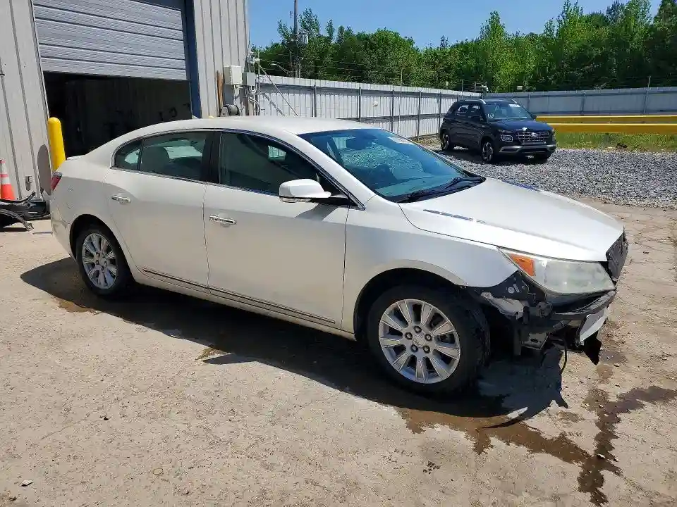 1G4GC5ER3DF167557 2013 BUICK LACROSSE-3