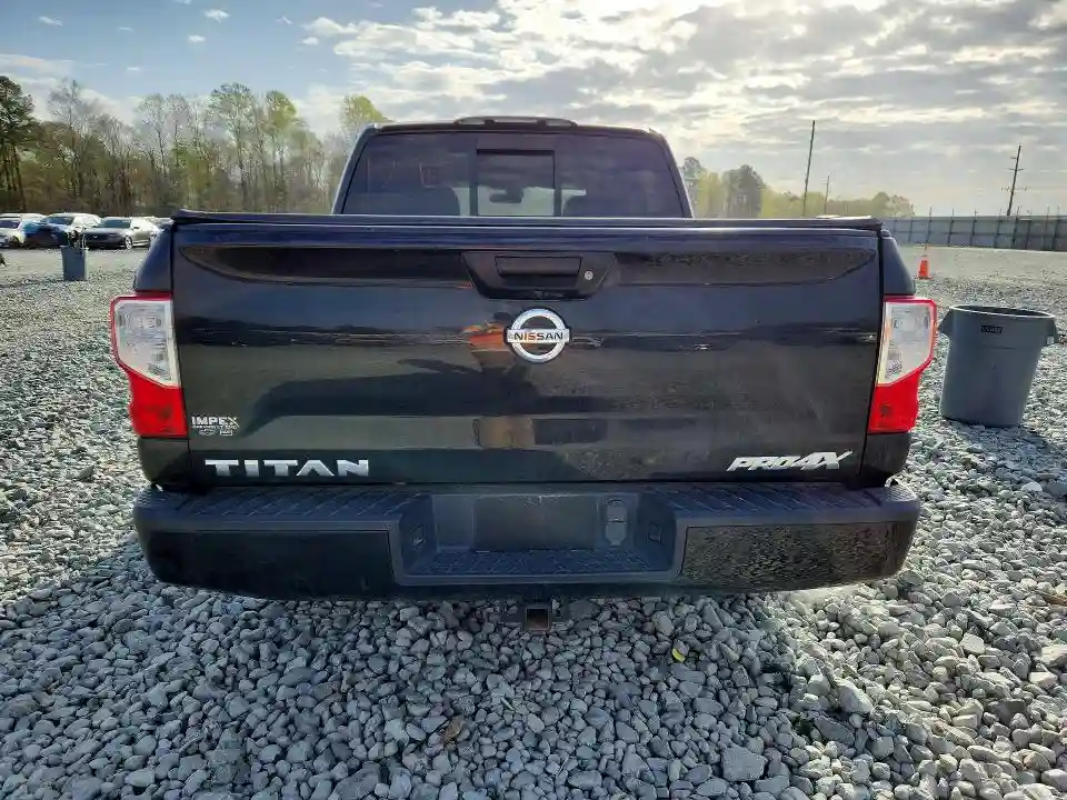 1N6AA1E55KN520239 2019 NISSAN TITAN-5