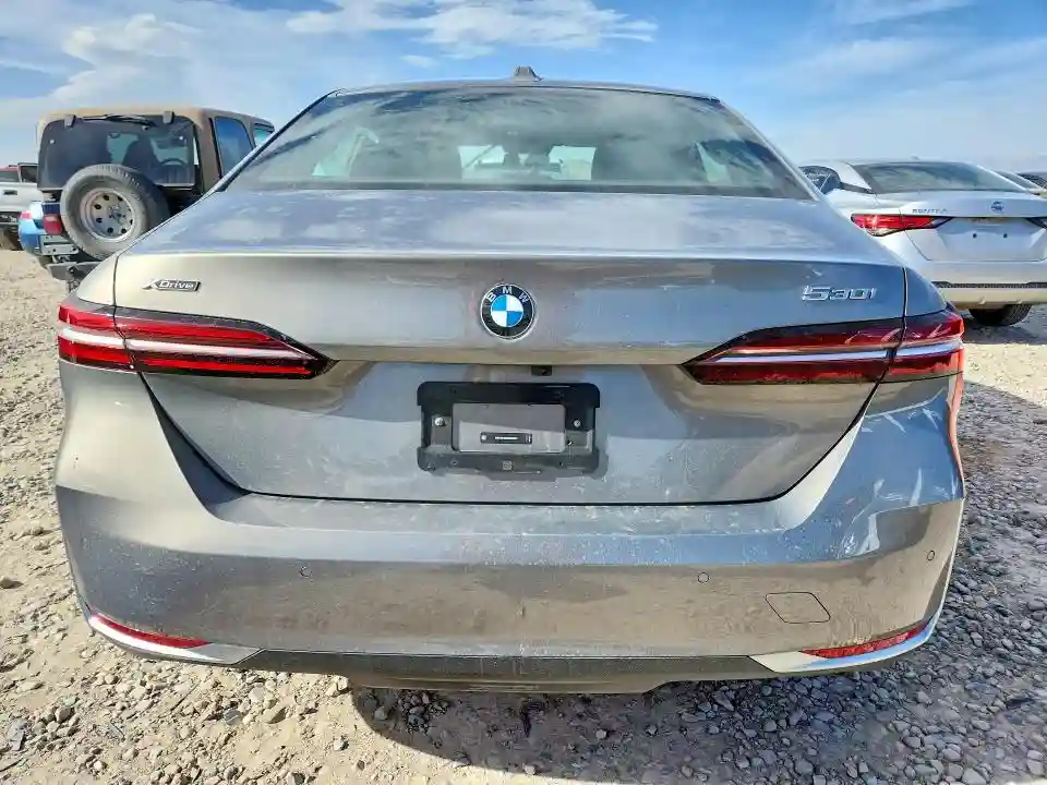 WBA53FJ00RCS45551 2024 BMW 5 SERIES-5