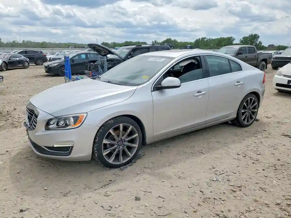 YV140MFK0F2335834 2015 VOLVO S60-0