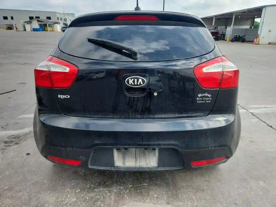 KNADM5A30F6518169 2015 KIA RIO-5