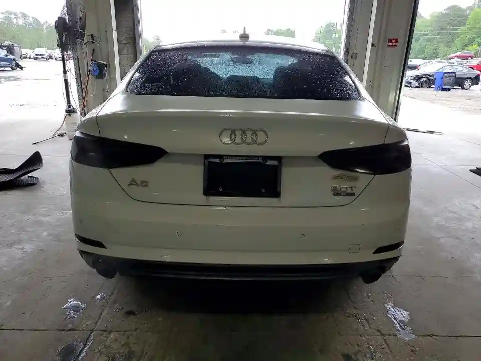 WAUFNCF5XJA053717 2018 AUDI A5-5