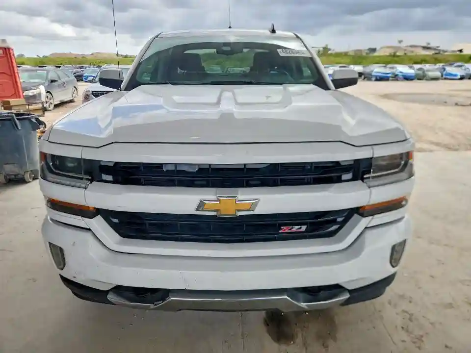 3GCUKREC0HG241177 2017 CHEVROLET SILVERADO-4