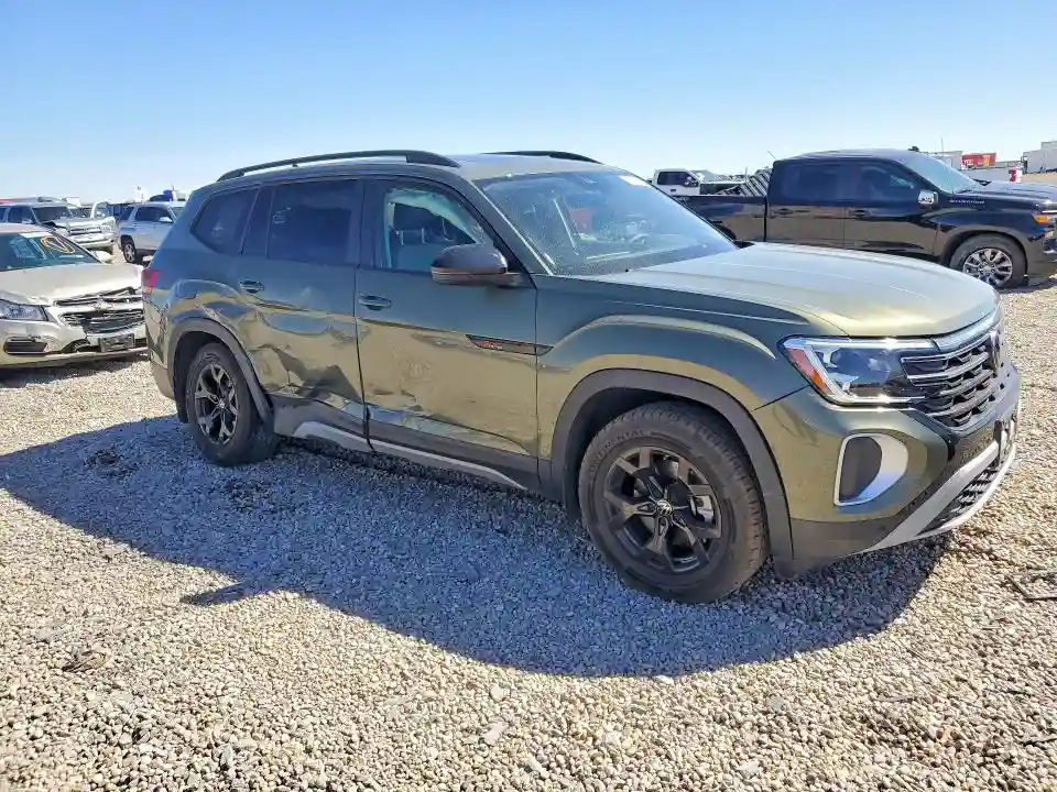 1V2GR2CAXRC572143 2024 VOLKSWAGEN ATLAS-3