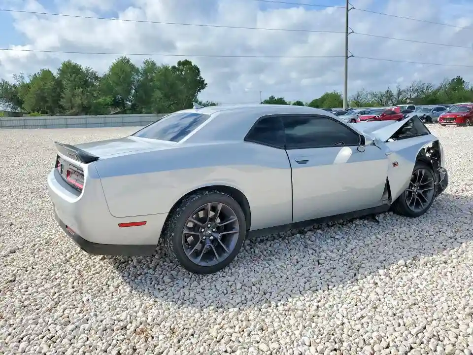 2C3CDZFJ3PH686132 2023 DODGE CHALLENGER-2