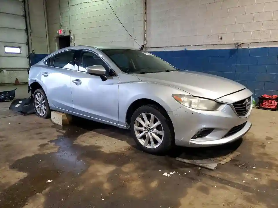 JM1GJ1U54G1400946 2016 MAZDA 6-3