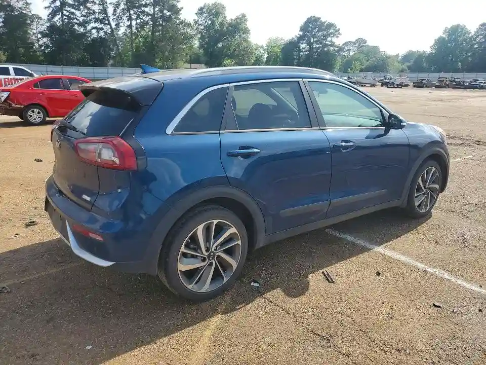 KNDCE3LC3H5047401 2017 KIA NIRO-2