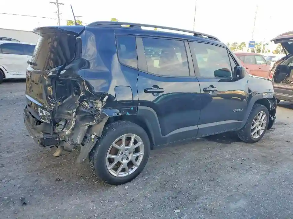 ZACNJDB13NPN51893 2022 JEEP RENEGADE-2