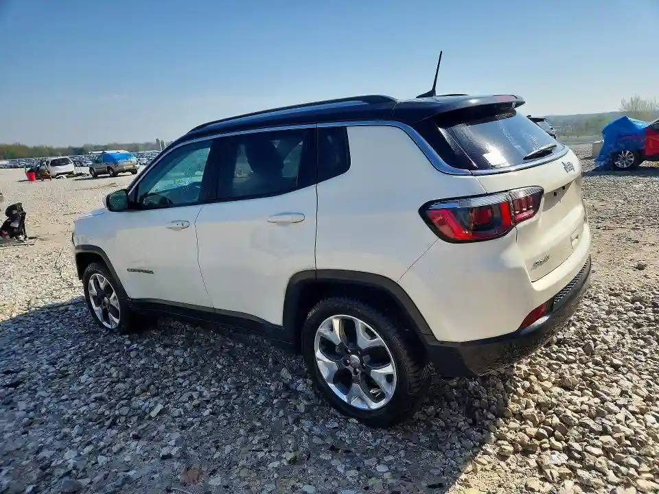 3C4NJDCB4KT761367 2019 JEEP COMPASS-1