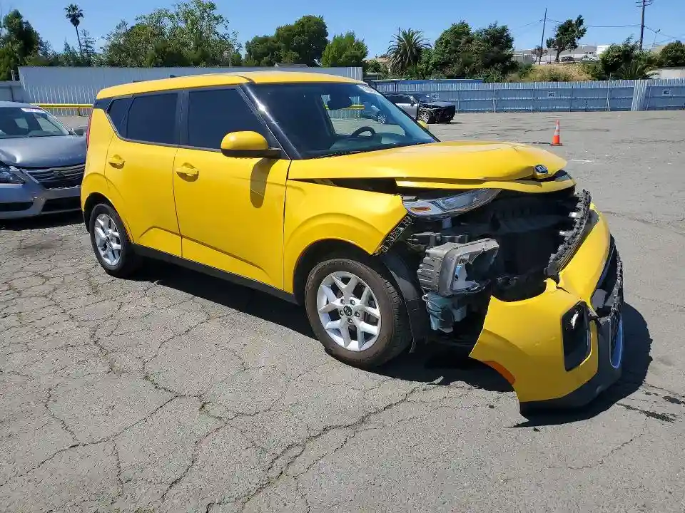 KNDJ23AU8L7092696 2020 KIA SOUL-3
