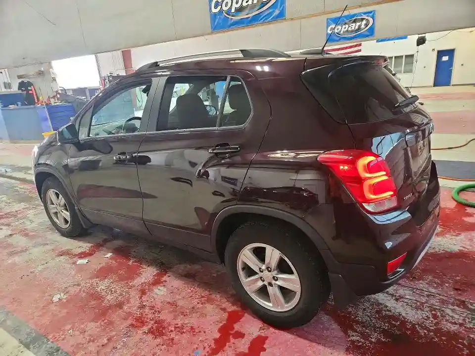 KL7CJLSB2MB311348 2021 CHEVROLET TRAX-1