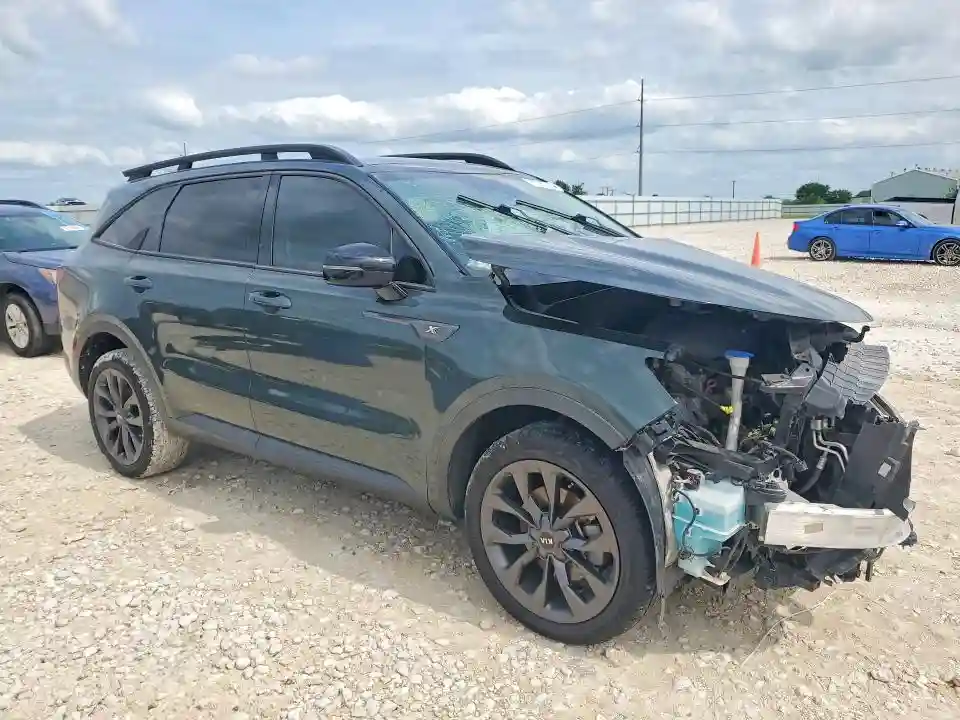 5XYRHDLF6MG069220 2021 KIA SORENTO-3