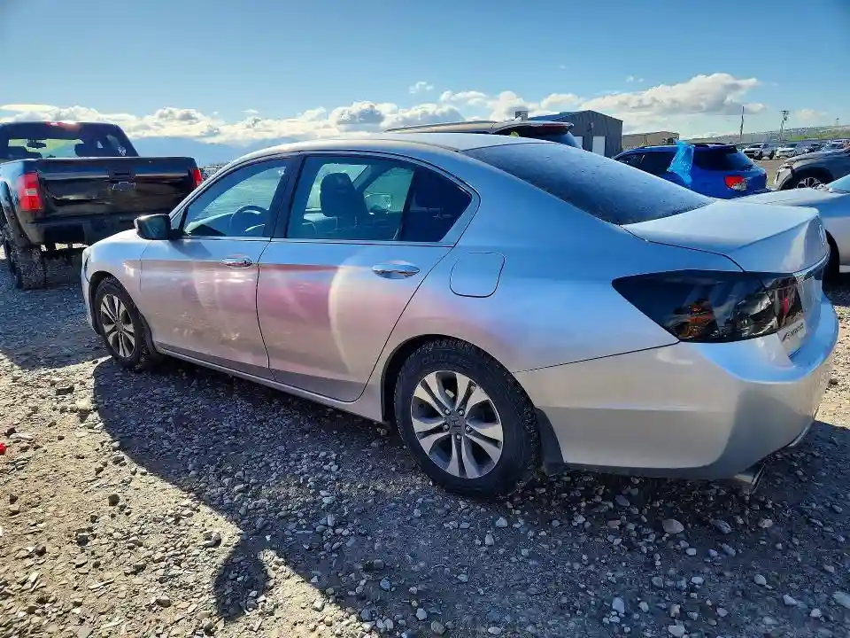 1HGCR2F33DA184352 2013 HONDA ACCORD-1