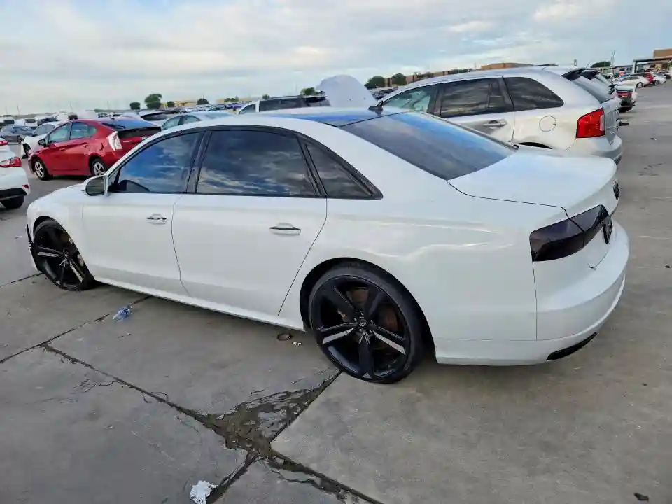 WAU43AFD3HN016133 2017 AUDI A8-1