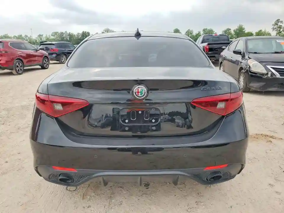 ZARFAMAN0L7626738 2020 ALFA ROMEO GIULIA-5