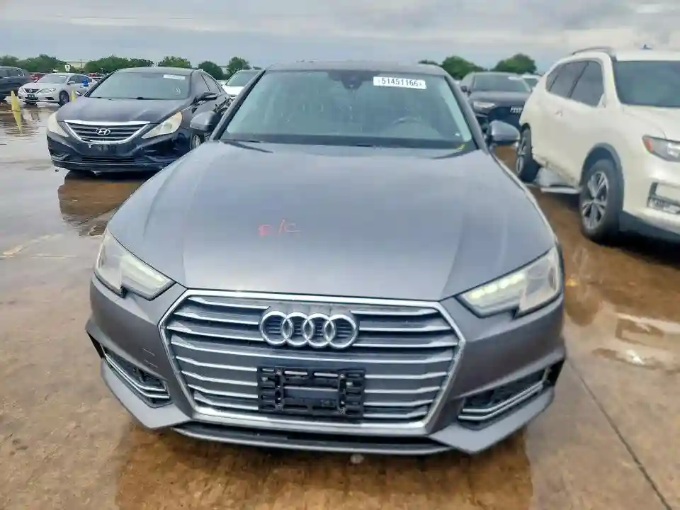 WAUKMAF43JA085406 2018 AUDI A4-4