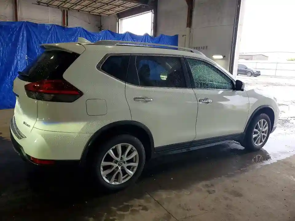 5N1AT2MV0HC766636 2017 NISSAN ROGUE-2