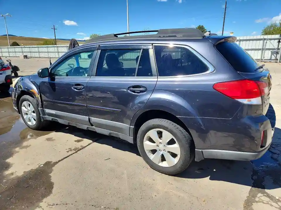 4S4BRDKC7B2418247 2011 SUBARU OUTBACK-1
