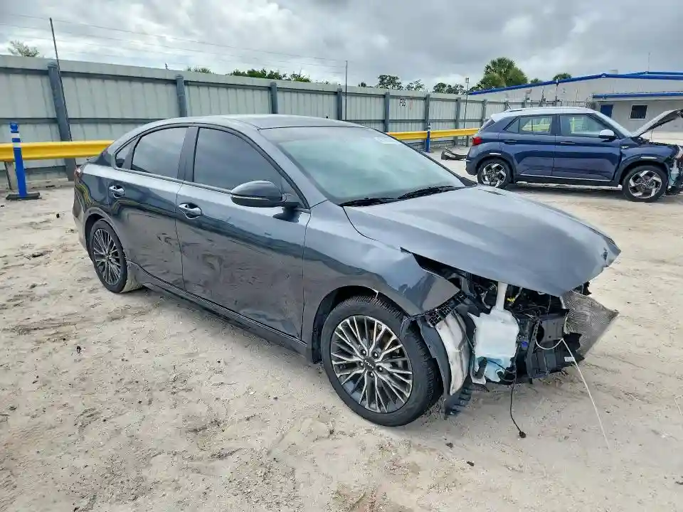 3KPF54AD6RE819250 2024 KIA FORTE GT-L-3