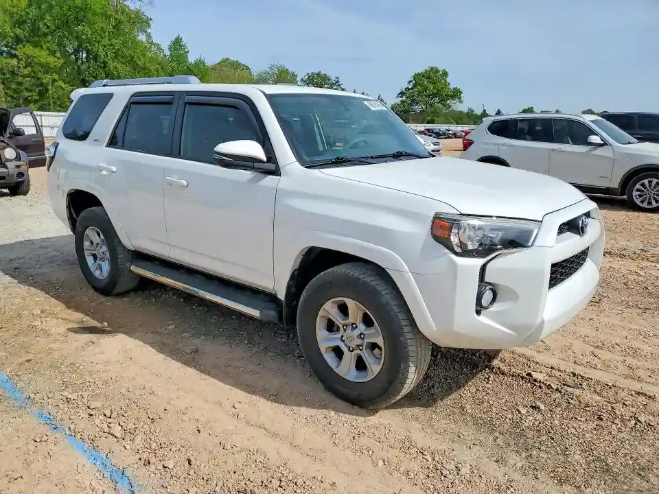 JTEBU5JR1J5532526 2018 TOYOTA 4RUNNER-3
