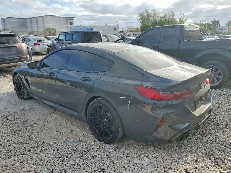 WBSGV0C07PCK80559 2023 BMW M8-1