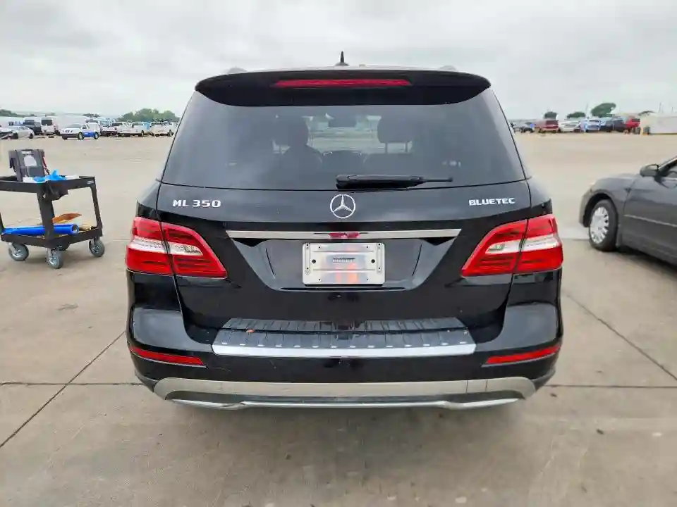 4JGDA2EB2CA011502 2012 MERCEDES-BENZ M-CLASS-5