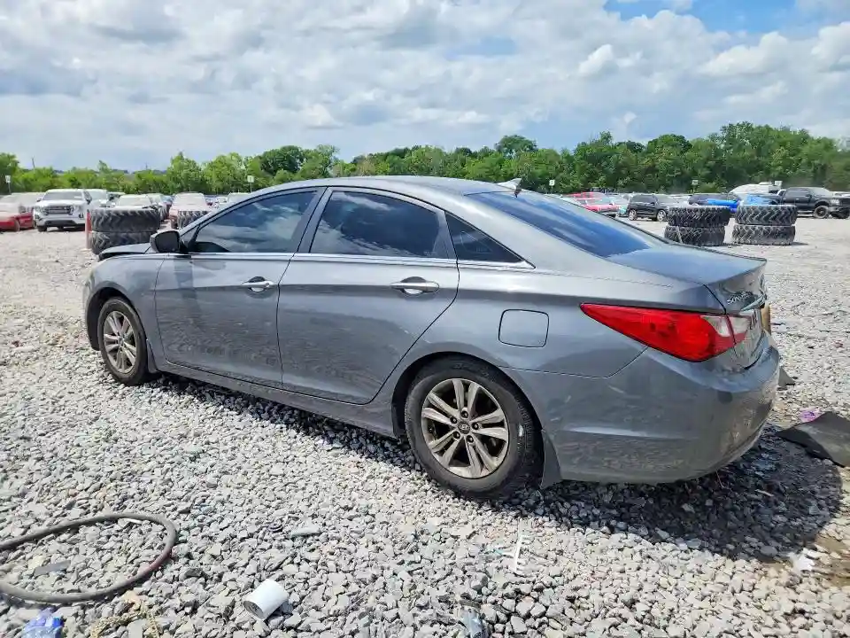 5NPEB4AC4DH768959 2013 HYUNDAI SONATA-1