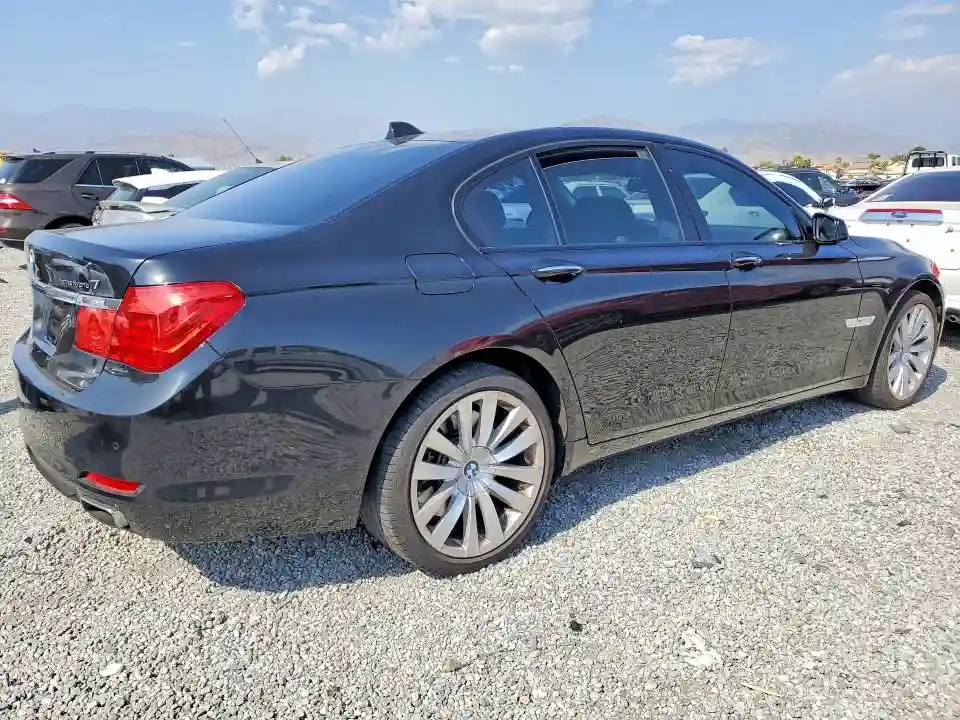 WBAKX6C59BC197151 2011 BMW 7 SERIES-2