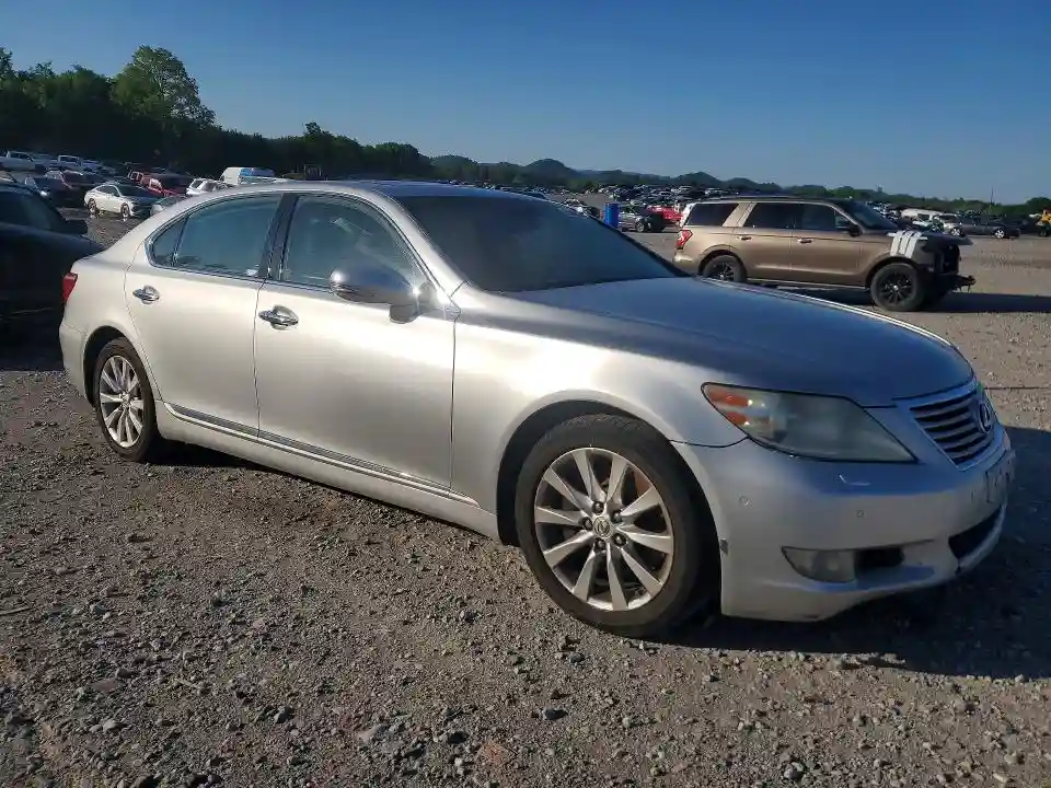JTHDL5EF5C5004781 2012 LEXUS LS500-3