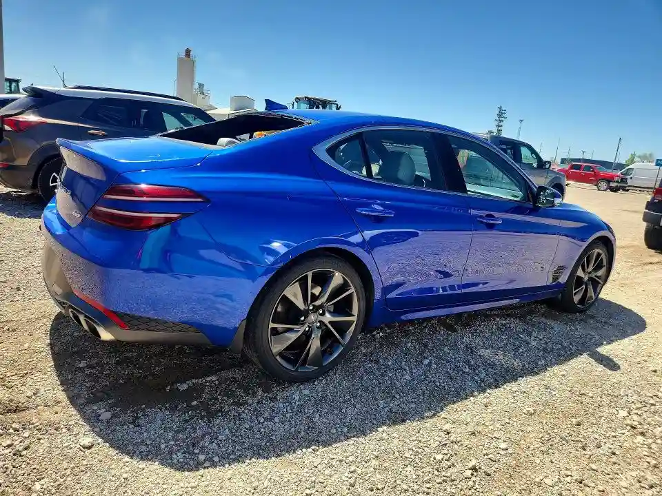 KMTG34TA7PU107813 2023 GENESIS G70-2
