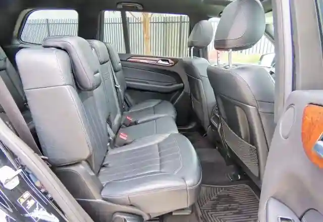 4JGDF6EE4KB189276 2019 MERCEDES-BENZ GLS-CLASS-5