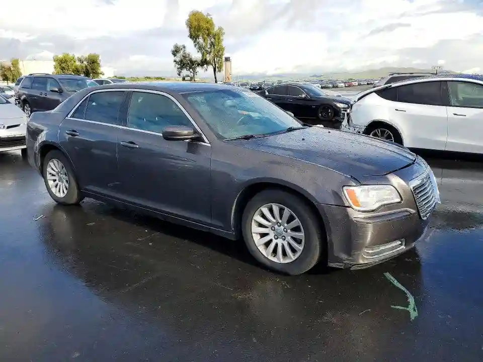 2C3CCAAG1DH632209 2013 CHRYSLER 300-3