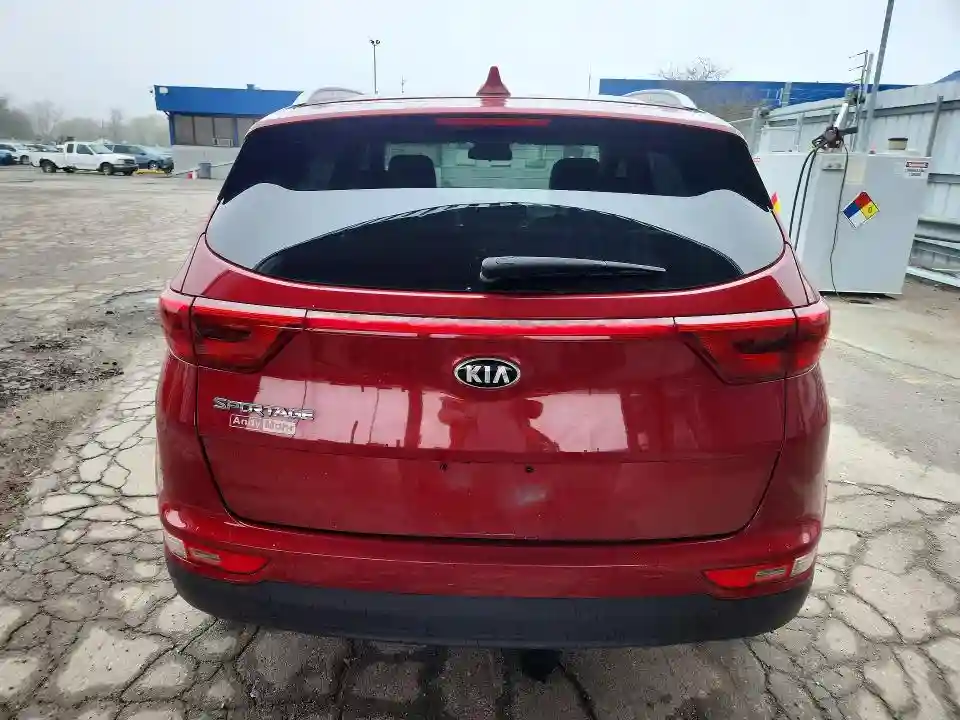 KNDPMCAC6J7393041 2018 KIA SPORTAGE-5